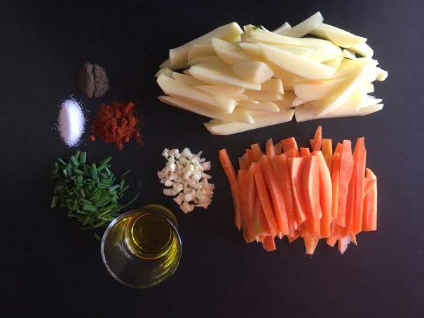 la préparation des frites de carottes et pomme de terre au four cocorimag